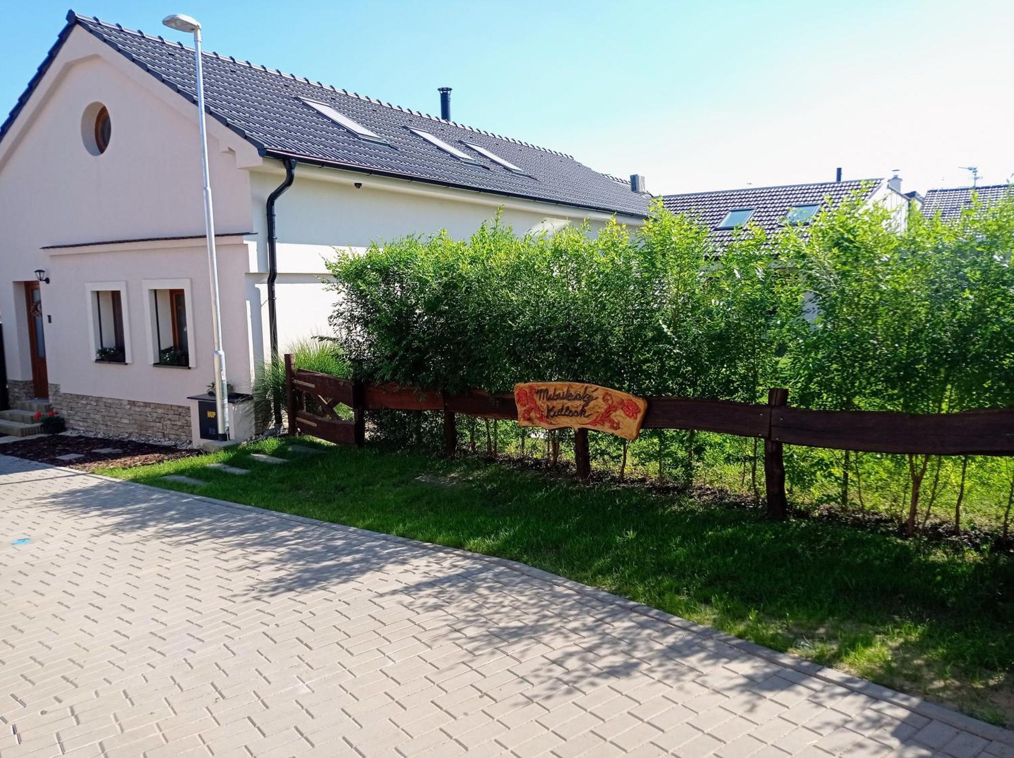 Penzion Mikulecky Kutloch Mikulčice Buitenkant foto